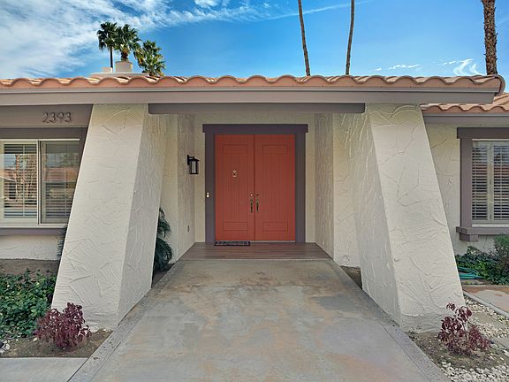 3rd image of 2393 E El Chorro Way