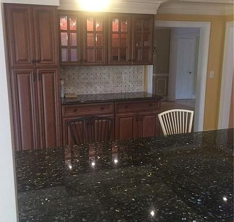 4th image of 83 Jefferson Ct