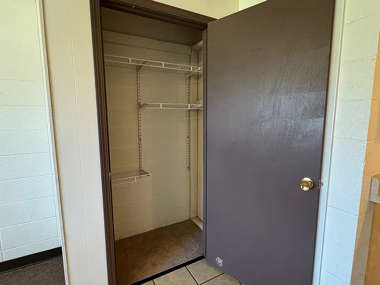 515 S Lincoln St — Photo 32