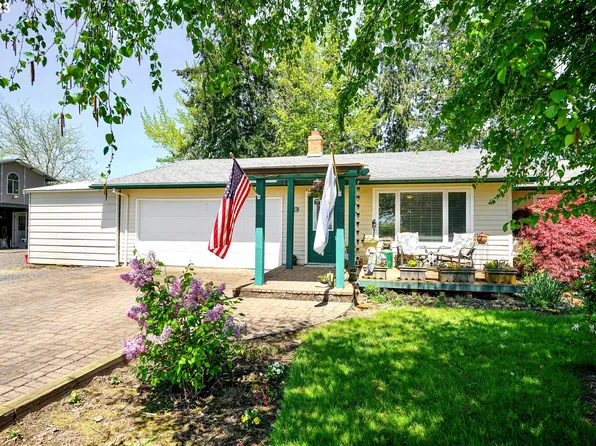 32681 NW Peaceful Ln, North Plains, OR 97133