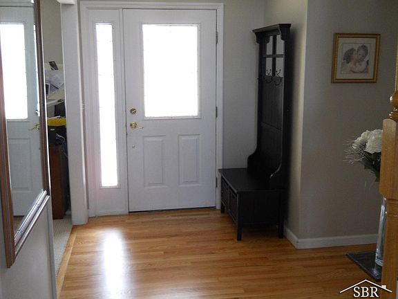 4th image of 11342 Moorfield Dr