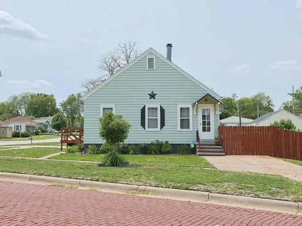 1118 16th St, Auburn, NE 68305