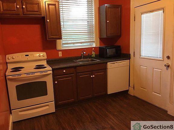 3rd image of 4338 Vine St #2