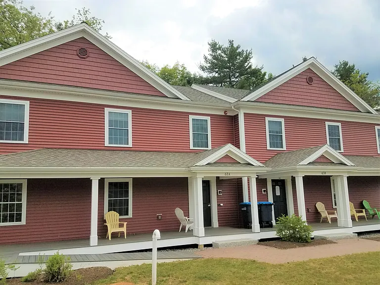 42 Cottage Ln #42 — Photo 4