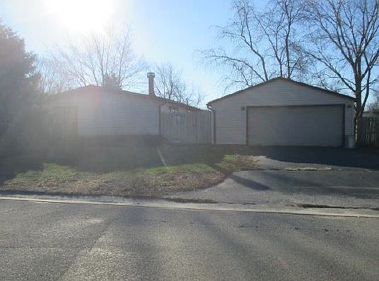 2nd image of 803 N Michael St