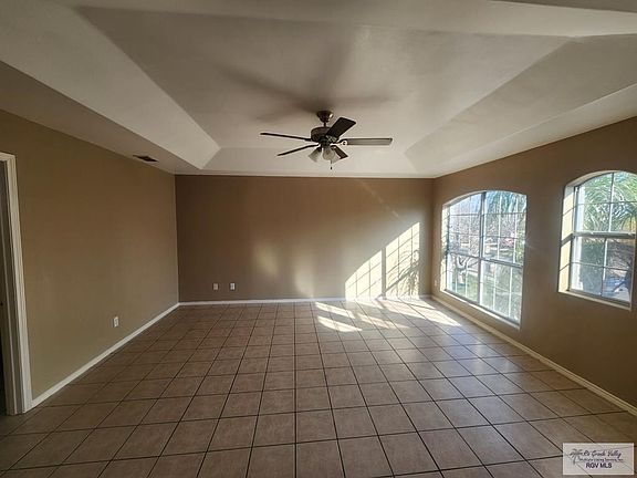 3rd image of 1815 Nobis Ave