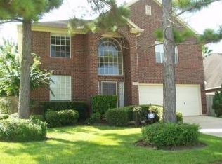 6818 Knoll Park Dr, Sugar Land, TX 77479