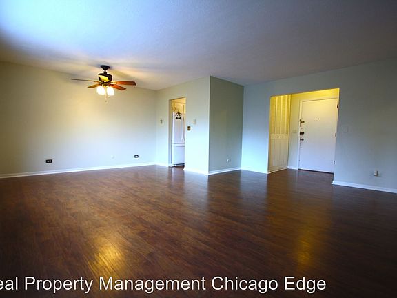 4th image of 1415 W Pratt Blvd APT 305