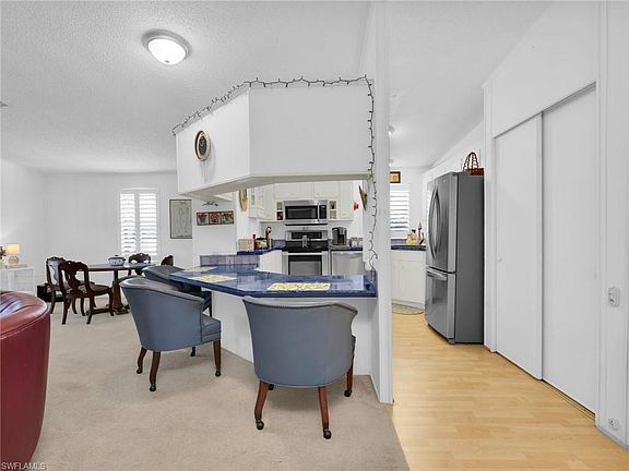 4th image of 233 Eagle RD #233