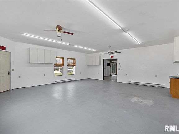 4th image of 503 1st St
