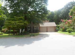 1705 Lazy Ln, High Point, NC 27265