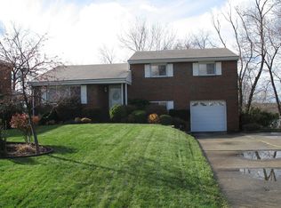 417 Faith Dr, Pittsburgh, PA