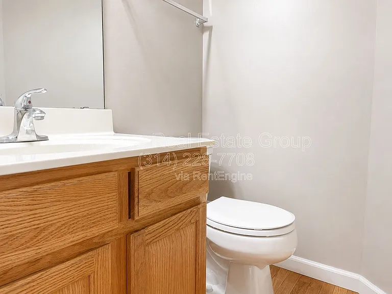 555 Fortress Ct — Photo 8