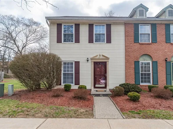 24 Yorkshire Terrace, Washingtonville, NY 10992