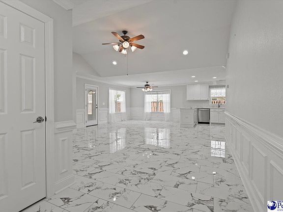 5th image of 3404 Mater Ln