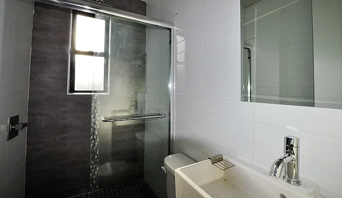 Rented by Yup Realty LLC | media 2