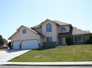 229 Lasiandra Ct, Richland, WA