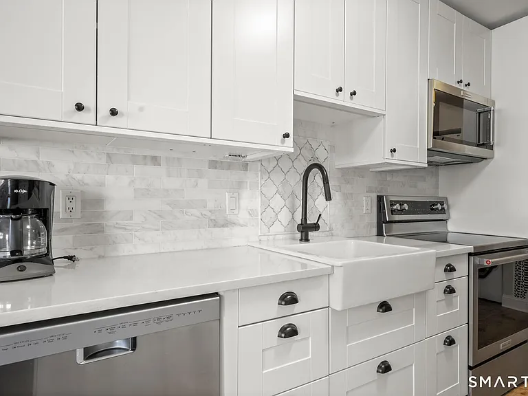 108 Southport Woods Dr #108 — Photo 12