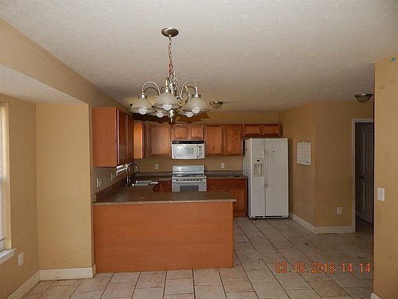 2nd image of 6424 Pepperwood Dr