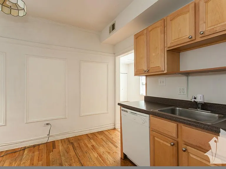 3520 N Broadway #2E — Photo 10