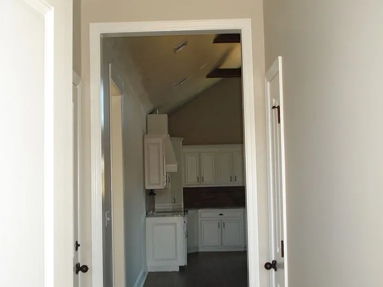 8 Glock Ln — Photo 2