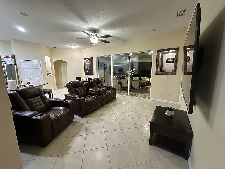 6780 Calistoga Cir — Photo 19