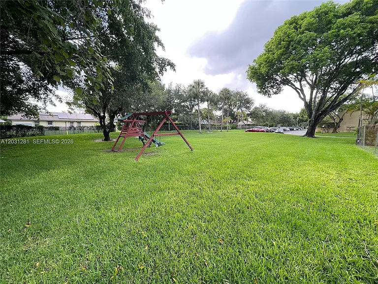 7175 Nova Dr #507 — Photo 24
