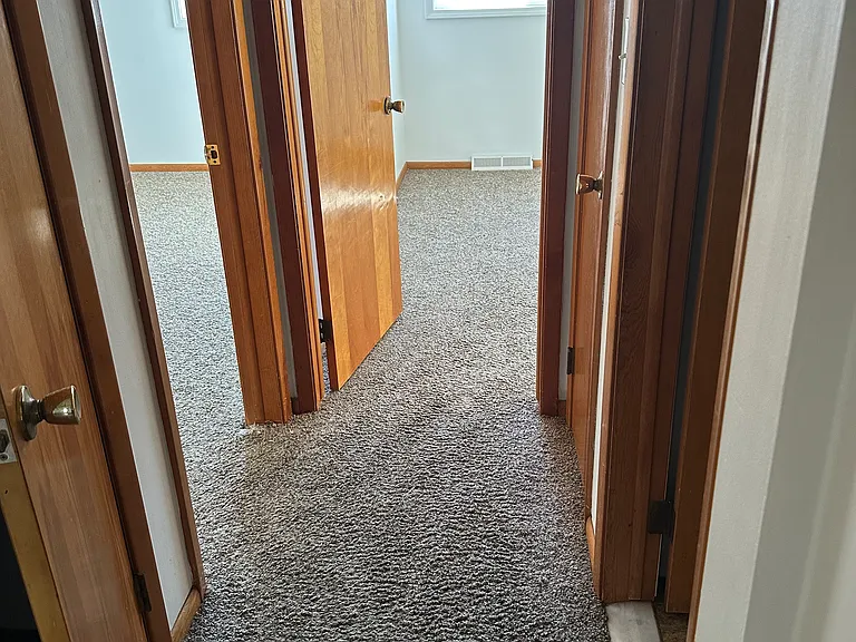 222 Montrose Tonawanda Town #2 — Photo 22