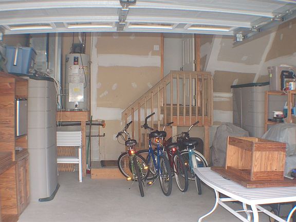 3rd image of 7109 Landis Ave #S