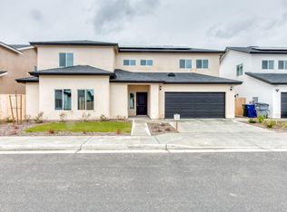 4989 E Kerckhoff Ave, Fresno, CA 93727