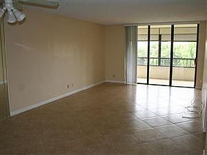 2nd image of 1850 Homewood Blvd #5110
