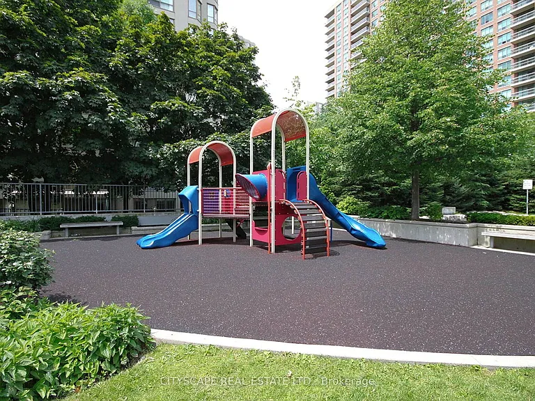 1 Elm Dr W #2111 — Photo 49