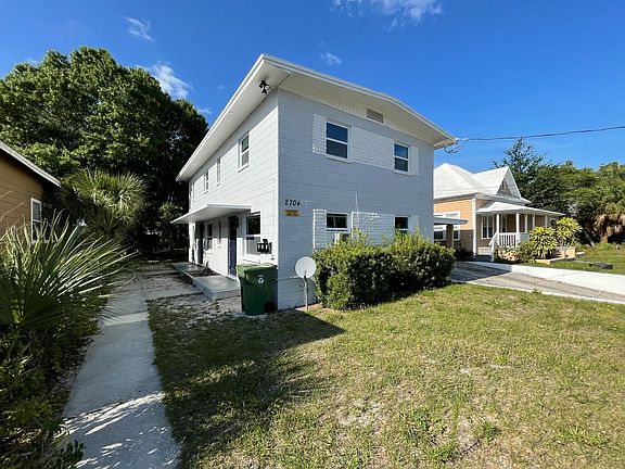 5th image of 2704 E Columbus Dr #A