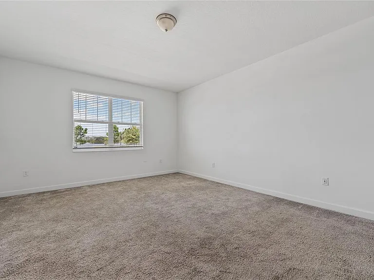 2999 Addison Blvd — Photo 4