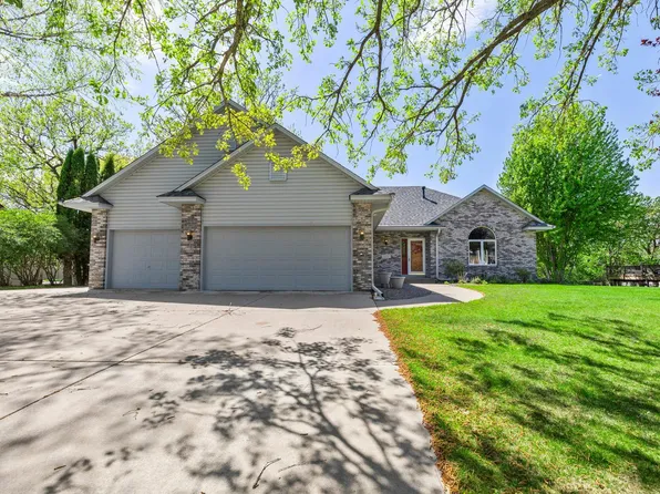 15002 Avocet St NW, Andover, MN 55304