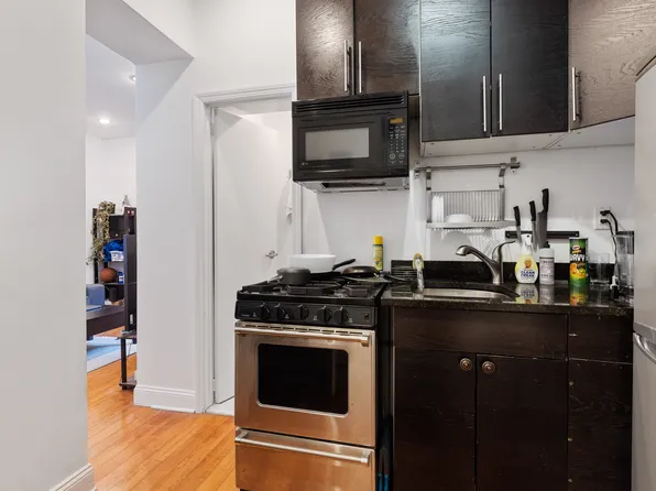 55 Delancey Street image 1 of 5