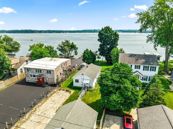 N38W27099 Parkside ROAD, Pewaukee, WI 53072