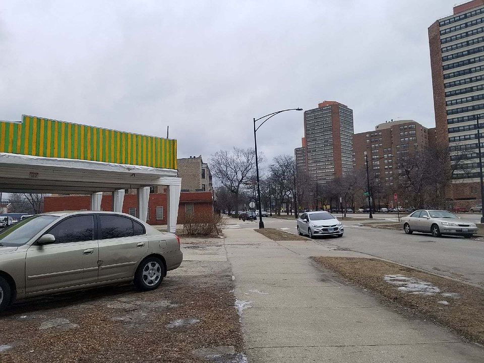 1st image of 4200 S King Dr