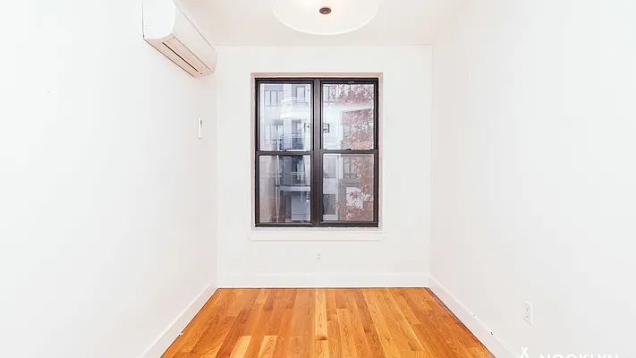 Rented by Nooklyn NYC LLC | media 45