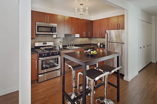 Rented by The Moinian Group | media 11