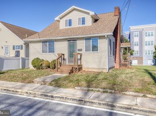 319 W Water St, Dover, DE 19904