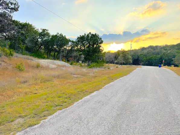 762 & 758 FIREFLY DR LOT 1165, Canyon Lake, TX 78133