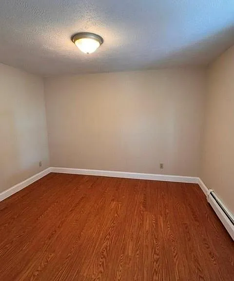 32 Bowles Ct — Photo 21