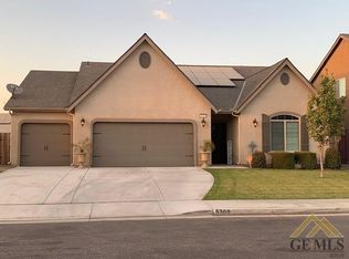 6308 Cape Cod Ave, Bakersfield, CA 93313