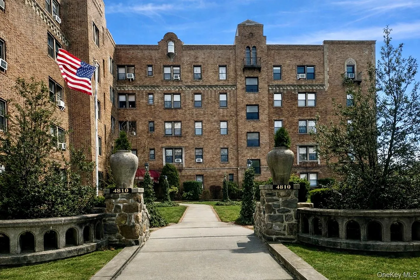 4810 Boston Post Road #4E photo 1
