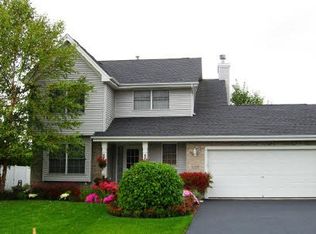 1102 N Shadow Wood Dr, Byron, IL 61010