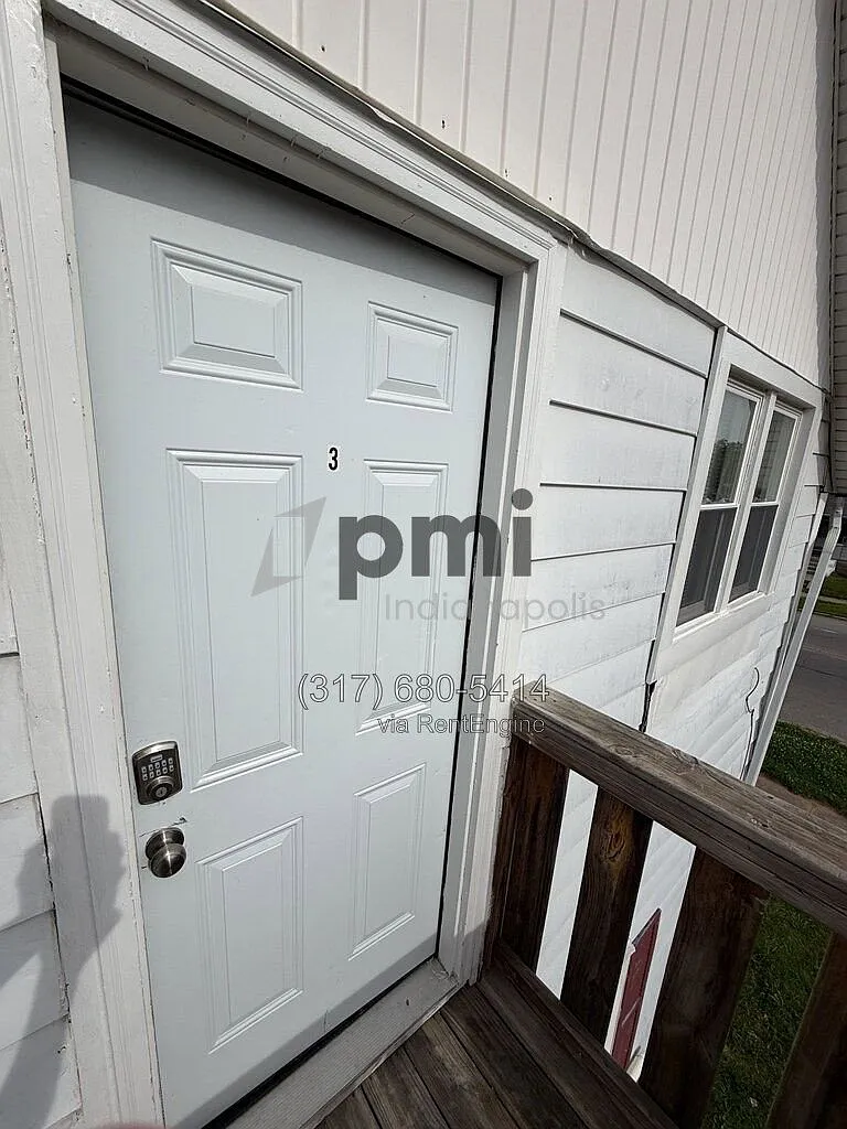 2 bed, 1.5 bath, 1200 sqft, $945 — Photo 4