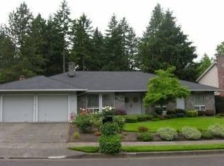 7555 SW Danielle Ave, Beaverton, OR 97008