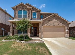 5813 Marsh Rail Dr, Denton, TX 76208
