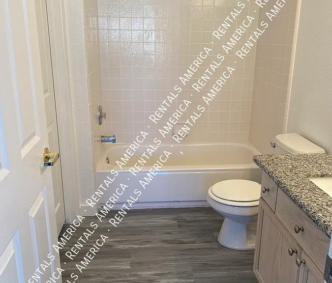 401 Amber Pine St #208 — Photo 8